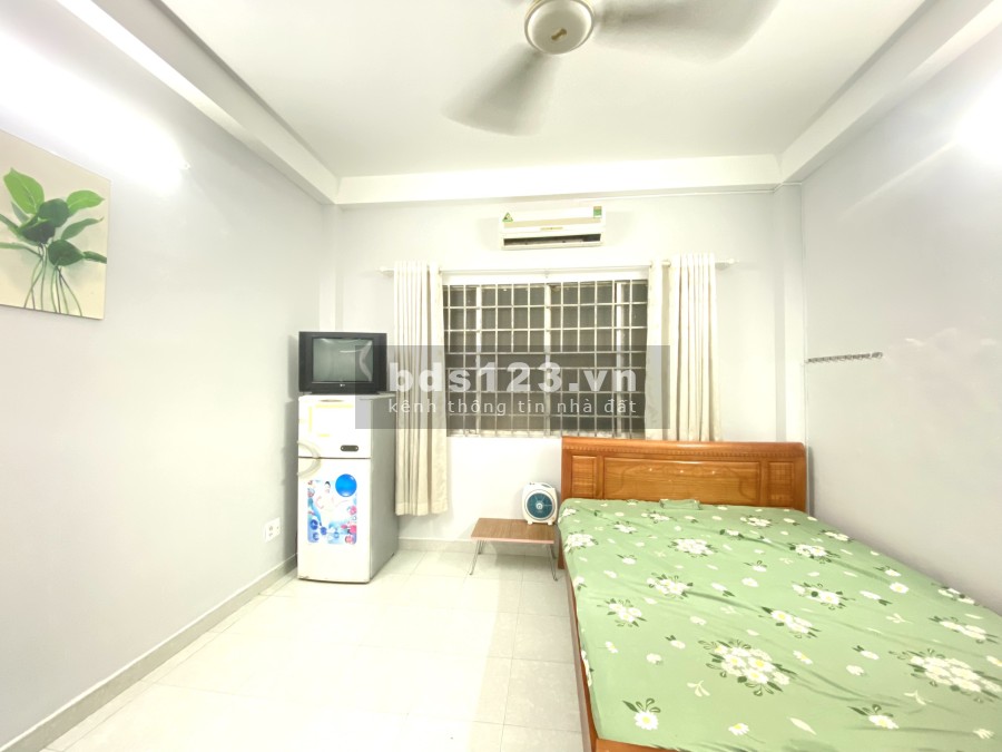 Phòng tiện nghi, nhà vệ sinh riêng, thẻ từ, free xe+nước, giảm 50% khu an ninh yên tĩnh