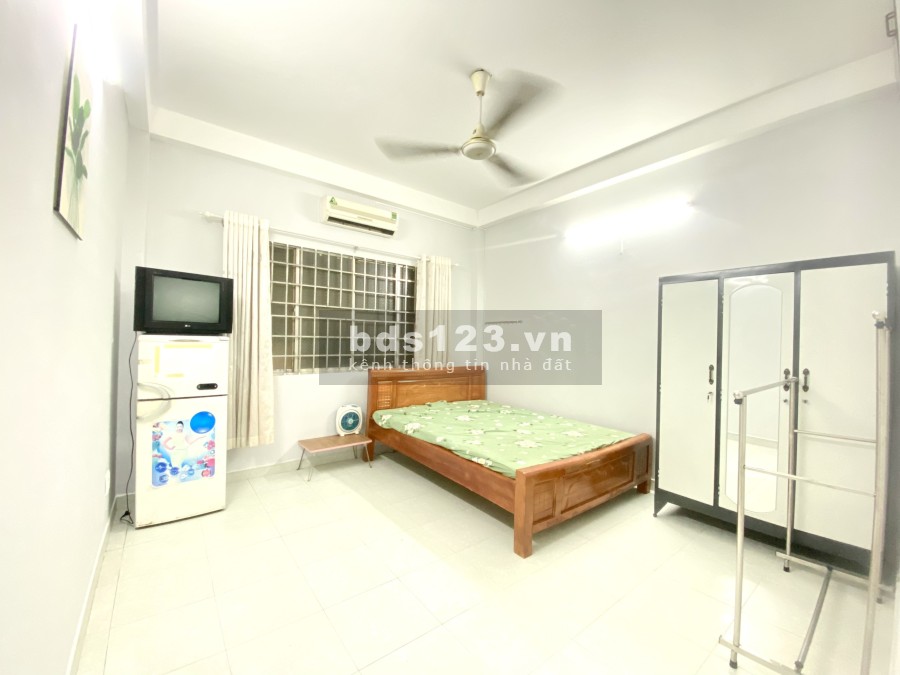 Phòng tiện nghi, nhà vệ sinh riêng, thẻ từ, free xe+nước, giảm 50% khu an ninh yên tĩnh
