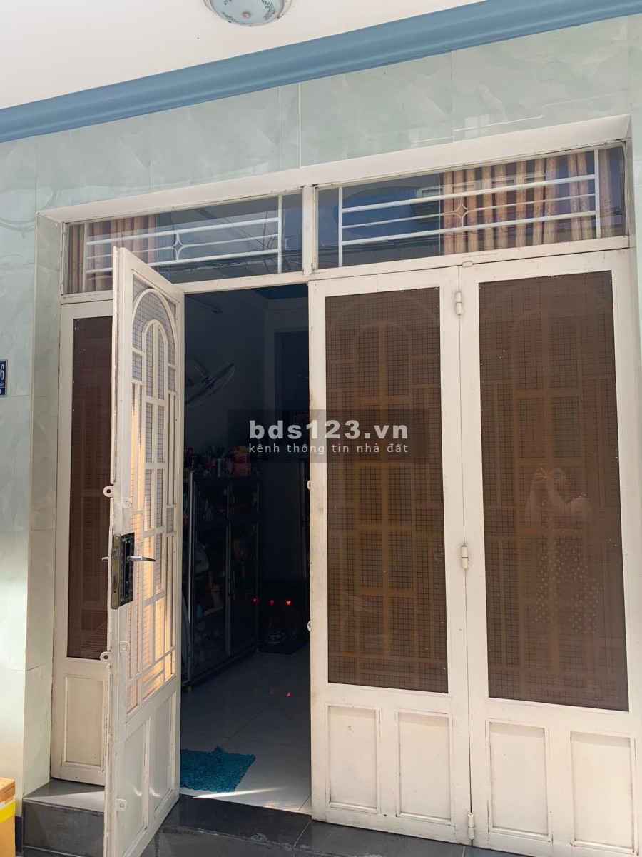 Cần bán nhà 1 trệt 1 lầu khu dân cư đông đúc đường Phạm Văn Chiêu Gò Vấp giá tốt