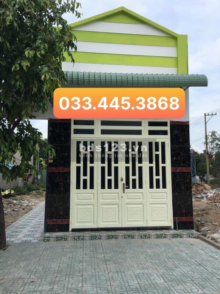 Chủ kẹt tiền bán gấp dãy trọ đơn gồm căn nhà cấp 4+4 Phòng Trọ Ngay KCN Mỹ Phước 3