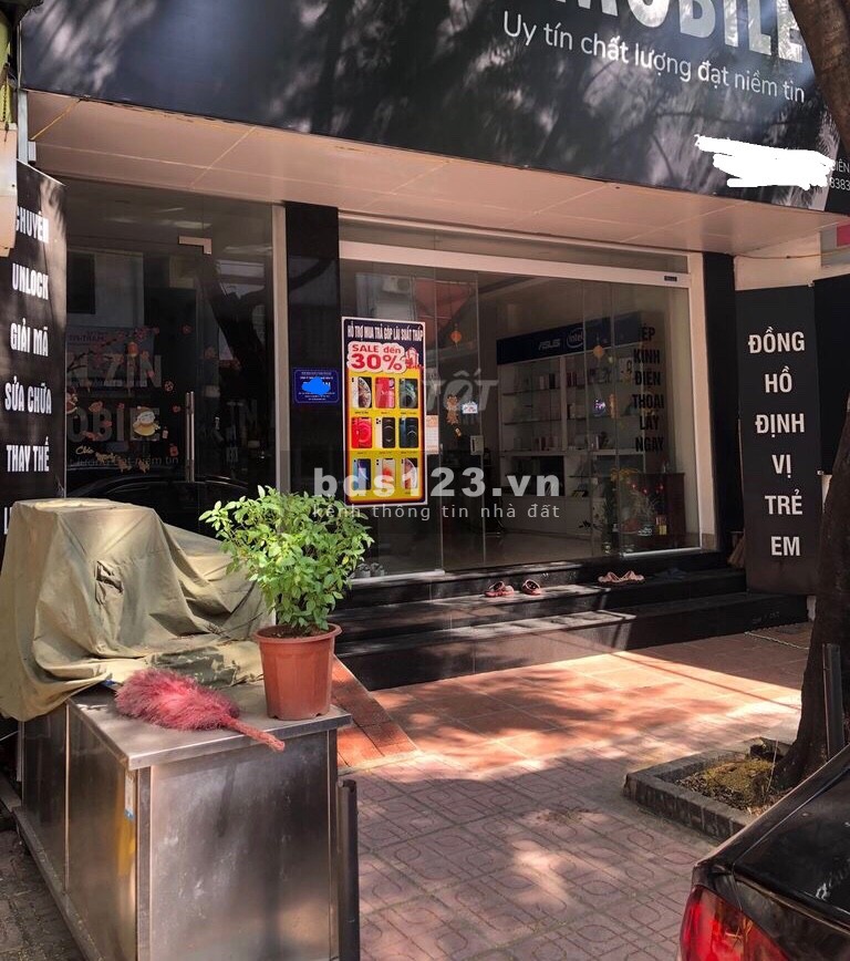Showroom Mặt Phố 162m2 Nguyễn Sơn vị trí vàng chỉ hơn 140tr/m (Có TL) lh 0924428666