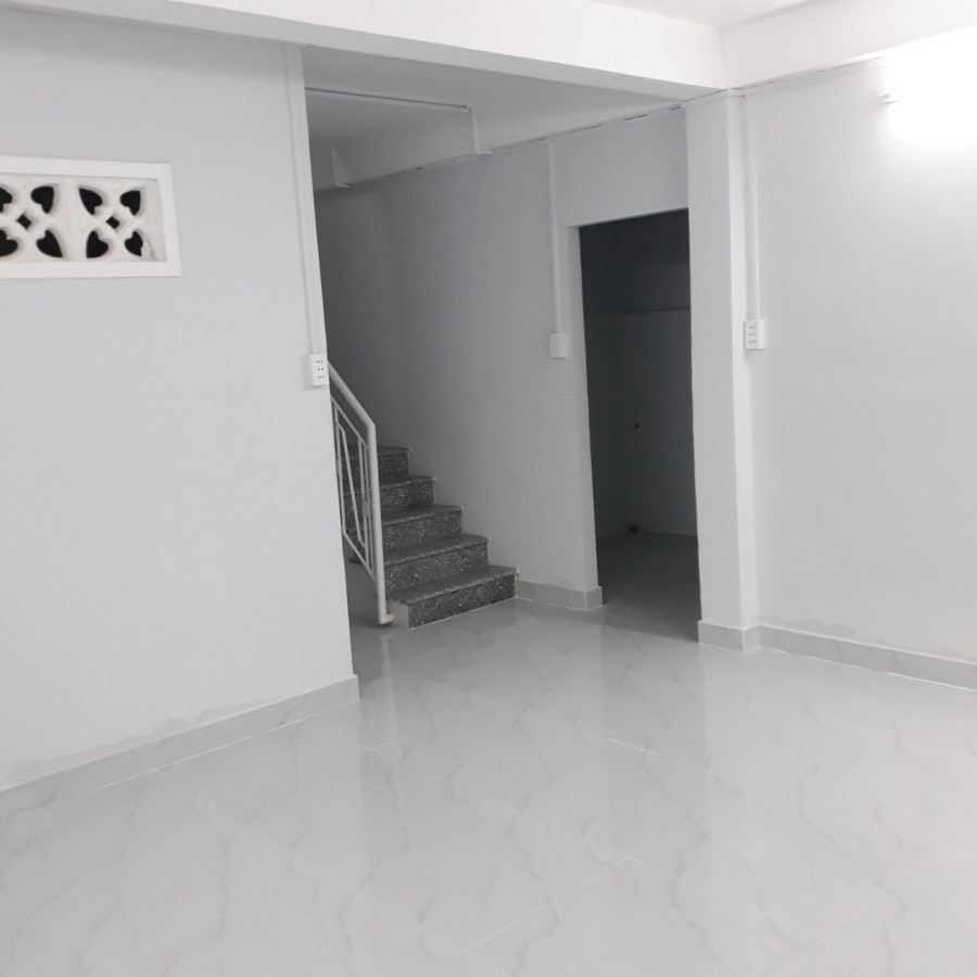 Bán nhà Bình Trị Đông nguyên căn rộng 45m2 2 tầng giá bán 3,9 tỷ liên hệ 0914864379