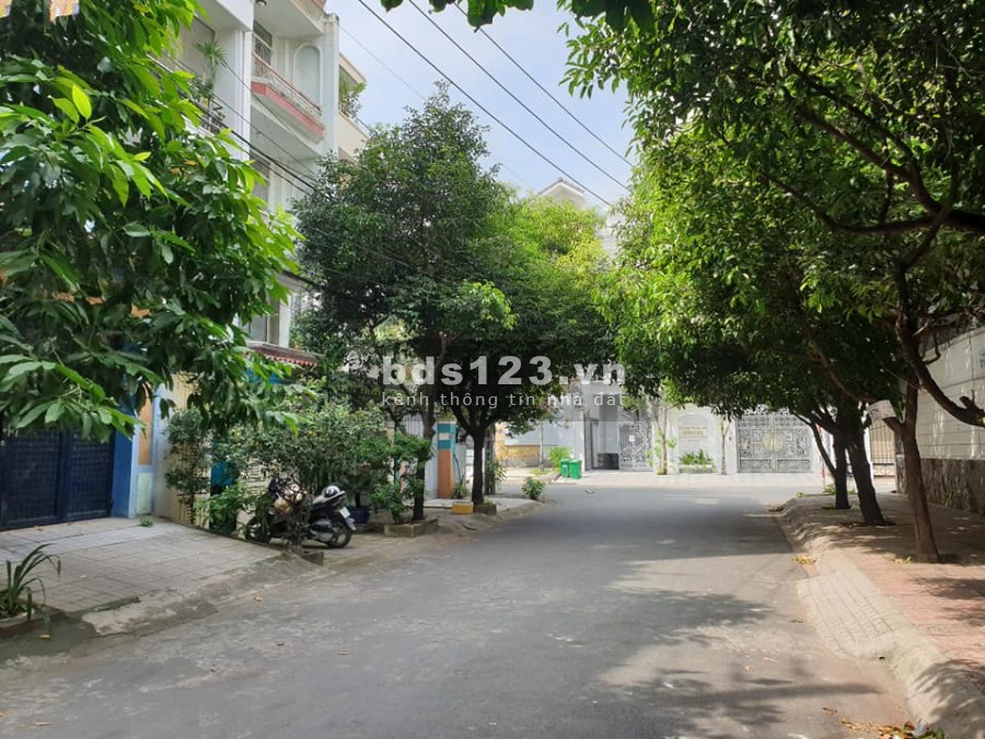Tìm bạn nam ở ghép Quận Bình Thạnh phòng khá rộng, nhà đầy đủ tiện nghi, giá 2.15 triệu/tháng