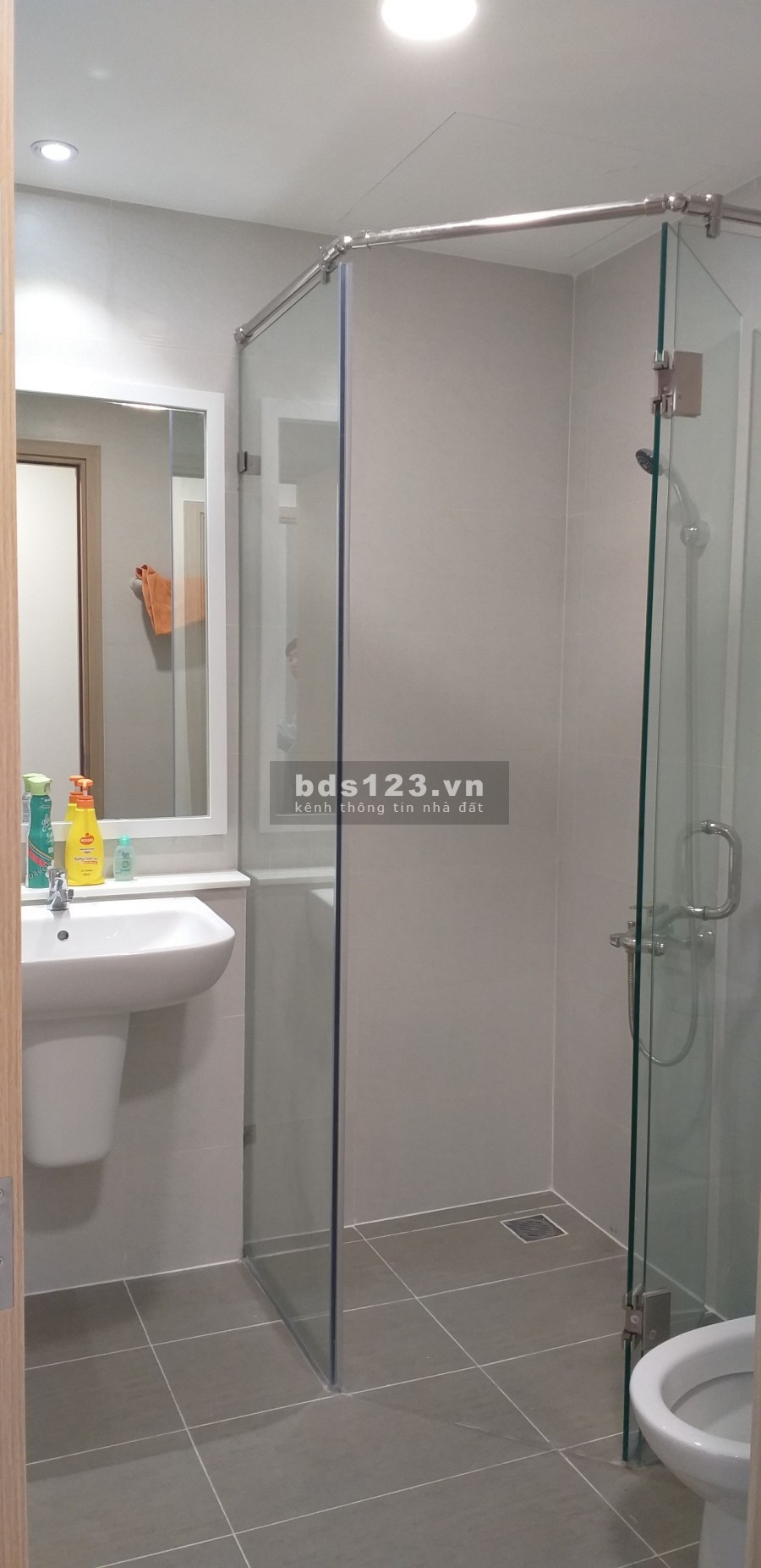 Bán căn hộ 1pn 50m2, nhà như CĐT bàn giao, giá rẻ hơn thị trường 200 triệu, chỉ 1,9 tỷ