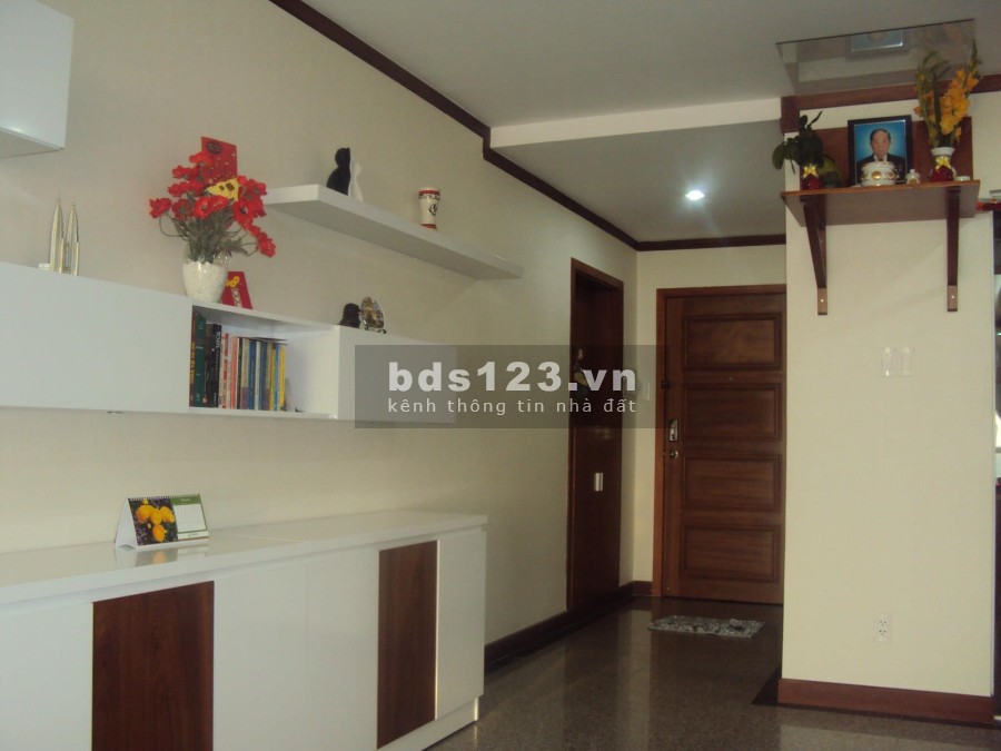 Nhà chính chủ cần cho thuê ở chung cư Giai Việt Hoàng Anh, địa chỉ số 856 Tạ Quang Bửu