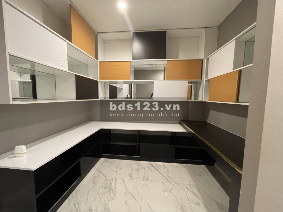 Cho thuê căn hộ 100% giá RẺ NHẤT Sarica T12/2021 giá 39 triệu/tháng, bàn giao vào ở ngay