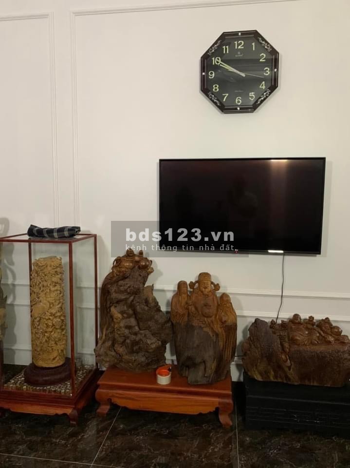 Bán nhà nguyên căn ngõ 140 Ngọc Thụy đẹp diện tích 80m2, 4 tầng giá bán chỉ 7,25 tỷ