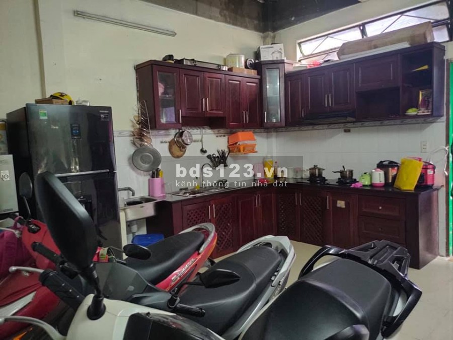 Mặt tiền Bình Tân 125m2 6.2x18 nở hậu, kd nhà trẻ 100tr/th, chưa qua đầu tư, chỉ 5 tỷ TL