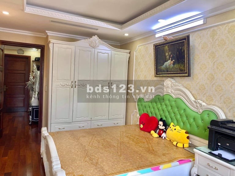 Bán đất Thạch Bàn, gần hồ, ô tô đỗ cửa, diện tích sử dụng 30m2, giá bán chỉ nhỉnh 3 tỷ