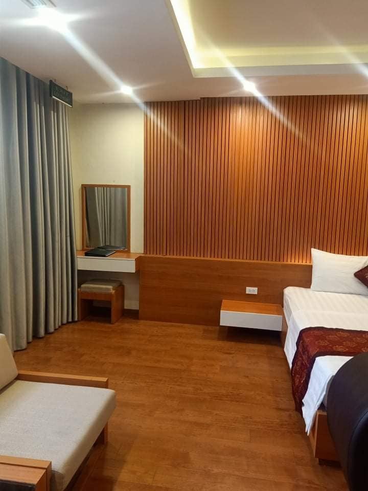 Bán tòa nhà Trung Yên- Cầu Giấy 100M2x 7T thang máy. MT5.5M Hơn 30 tỷ