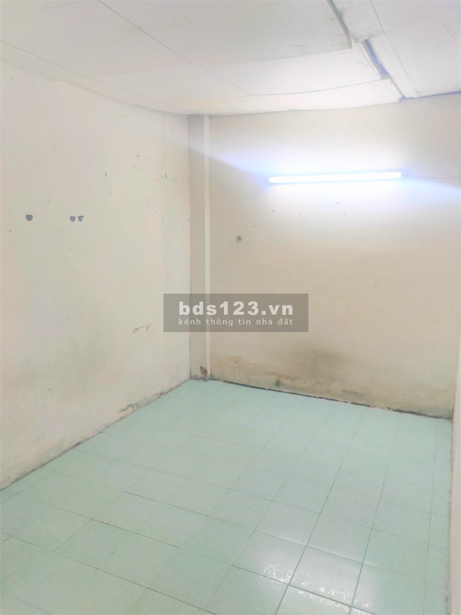 Cho Thuê Phòng Trọ Có Gác Giờ Giấc Tự Do Gần Q8, Q7, Q10,...,Đường Lớn Giá rẻ