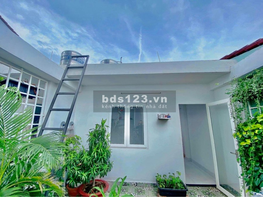 Bán nhà mặt tiền nội bộ VIP Phú Nhuận, Phan Đăng Lưu giá bán chỉ 8.5 tỷ, diện tích 40m2