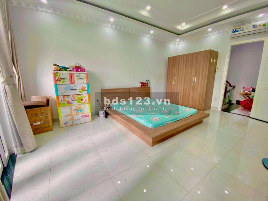 Bán nhà mặt tiền nội bộ VIP Phú Nhuận, Phan Đăng Lưu giá bán chỉ 8.5 tỷ, diện tích 40m2