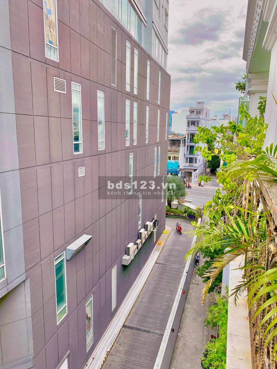 Bán nhà mặt tiền nội bộ VIP Phú Nhuận, Phan Đăng Lưu giá bán chỉ 8.5 tỷ, diện tích 40m2