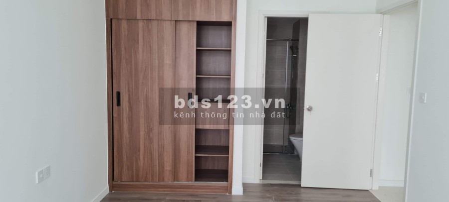 Cần bán gấp căn hộ Central Premium đường Tạ Quang Bửu, P5, Quận 8, lh 0939353599