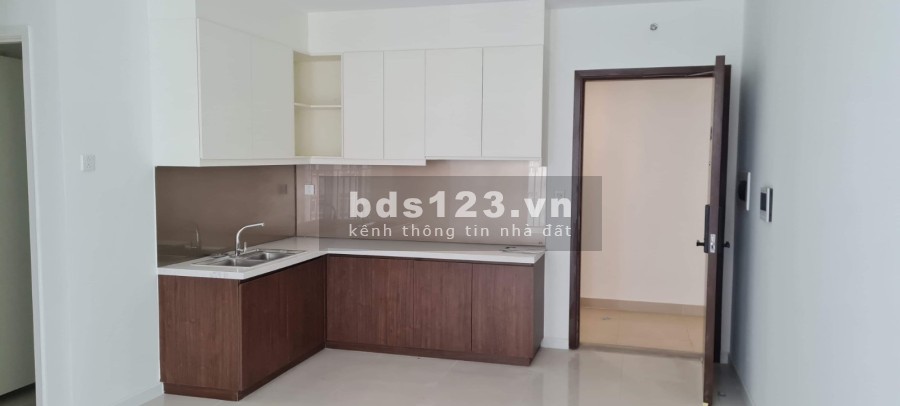 Cần bán gấp căn hộ Central Premium đường Tạ Quang Bửu, P5, Quận 8, lh 0939353599