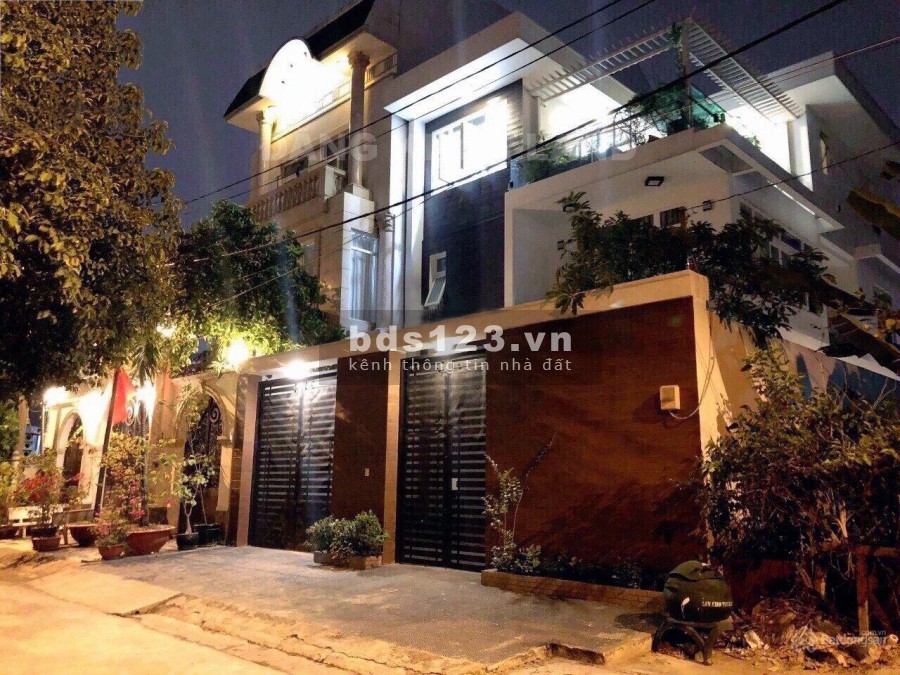 Biệt thự khách sạn khu Tên Lửa 220m2 10x22 4 tầng TM, 150tr/th, tặng nt đẹp nhỉnh 20 tỷ TL