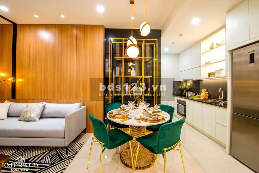 Cần bán 2 căn hộ sân golf cao cấp Emerald Bình Dương, DT 52 – 72m2 chỉ hơn 1 tỷ đồng/căn