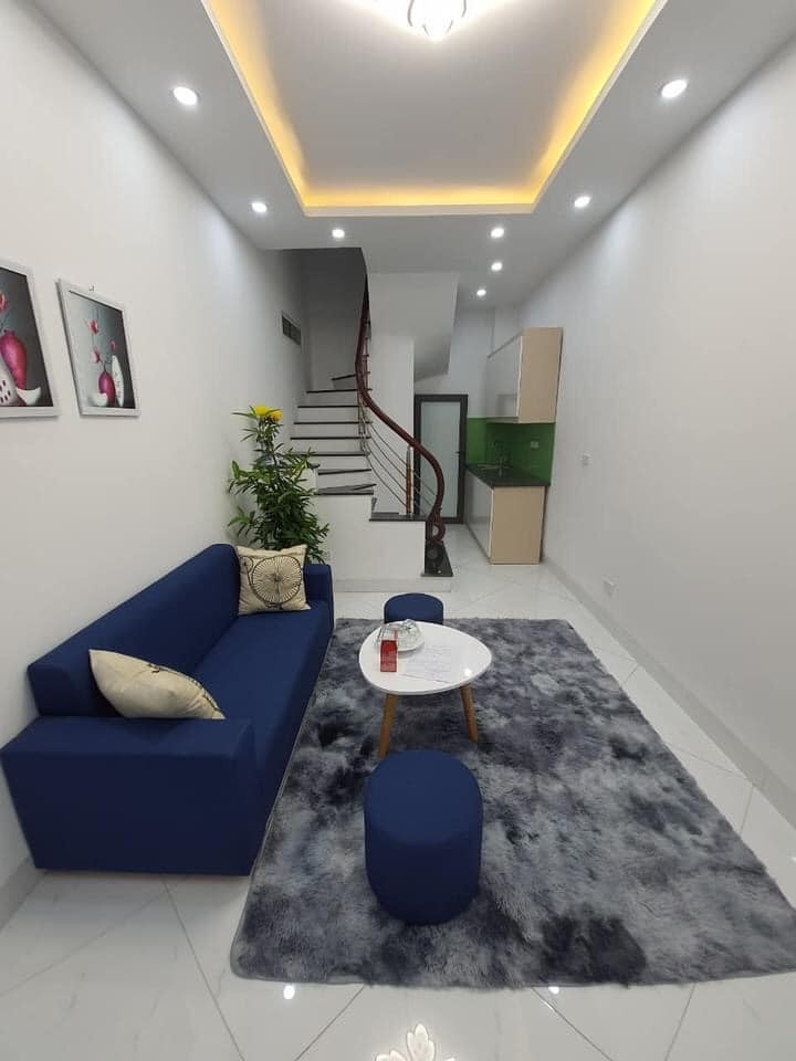 Bán nhà siêu phẩm Hai Bà Trưng,nhà lô góc mới đẹp giá chỉ nhỉnh 2 tỷ,liên hệ Ms Trâm 0908888503