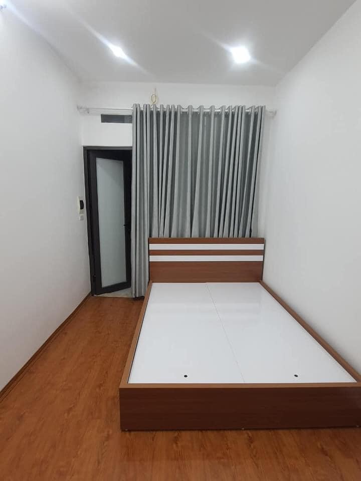 Bán nhà siêu phẩm Hai Bà Trưng,nhà lô góc mới đẹp giá chỉ nhỉnh 2 tỷ,liên hệ Ms Trâm 0908888503