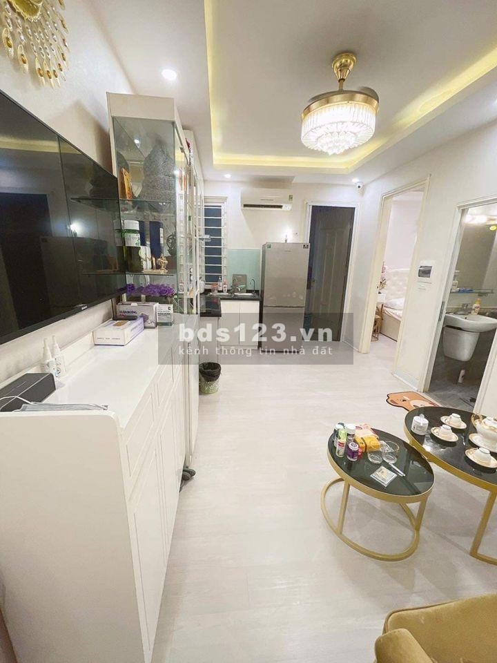 Đường Mỹ Đình, ô tô lùi cửa, nhà mới 5 tầng, 3 phòng ngủ, diện tích 42m2, nhà chủ tự xây