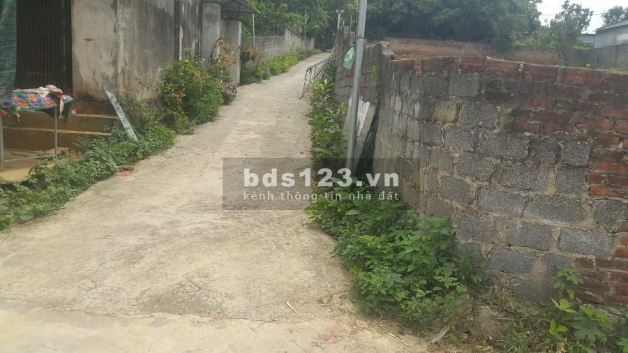 Chính chủ cần bán mảnh đất 1.000m tại Đồng Chanh, Nhuận Trạch, Lương sơn, Hòa Bình