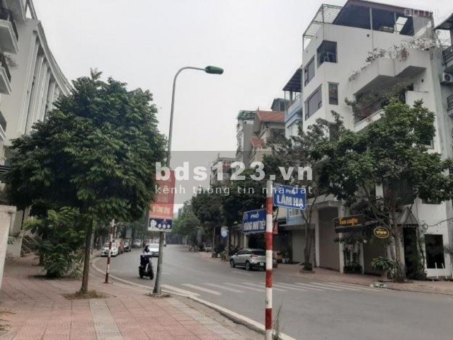 Đẹp nhất Lâm Hạ 8 tầng dtsd 172m thàng máy, vỉa hè, lô góc 2 mặt tiền giá 30 tỷ lh 0924428666