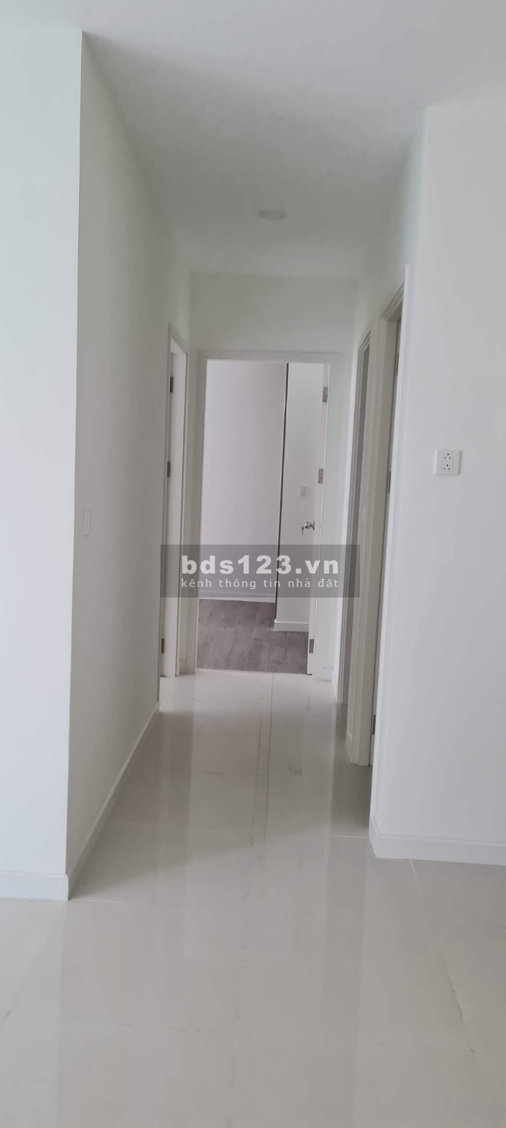 Cần bán gấp căn hộ Central Premium đường Tạ Quang Bửu, P5, Quận 8, lh 0939353599