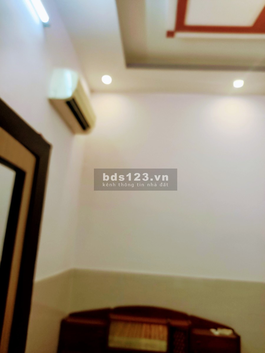 Bán Nhà Mặt Tiền Lê Đức Thọ, Vị Trí Kinh Doanh Đỉnh, Diện Tích 72m2, Bán Gấp