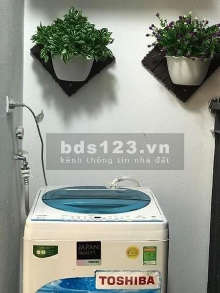 Chính chủ *bán căn hộ chung cư lideco full nội thất