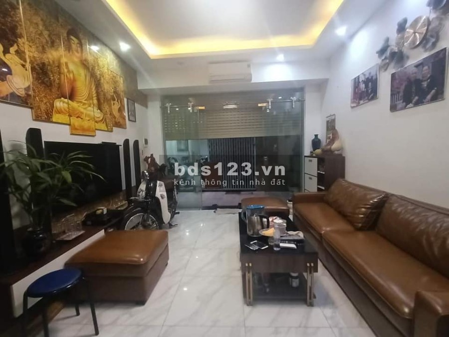 Bán nhà Lê Thanh Nghị hạ cực sốc lô góc hai mặt thoáng, diện tích 80m, giá nhỉnh 4 tỷ