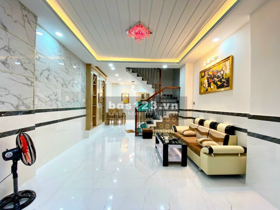 Bán căn nhà mời xây gần dự án The Sol city, sổ riêng ngân hàng đã thẩm định và hỗ trợ vay 70%