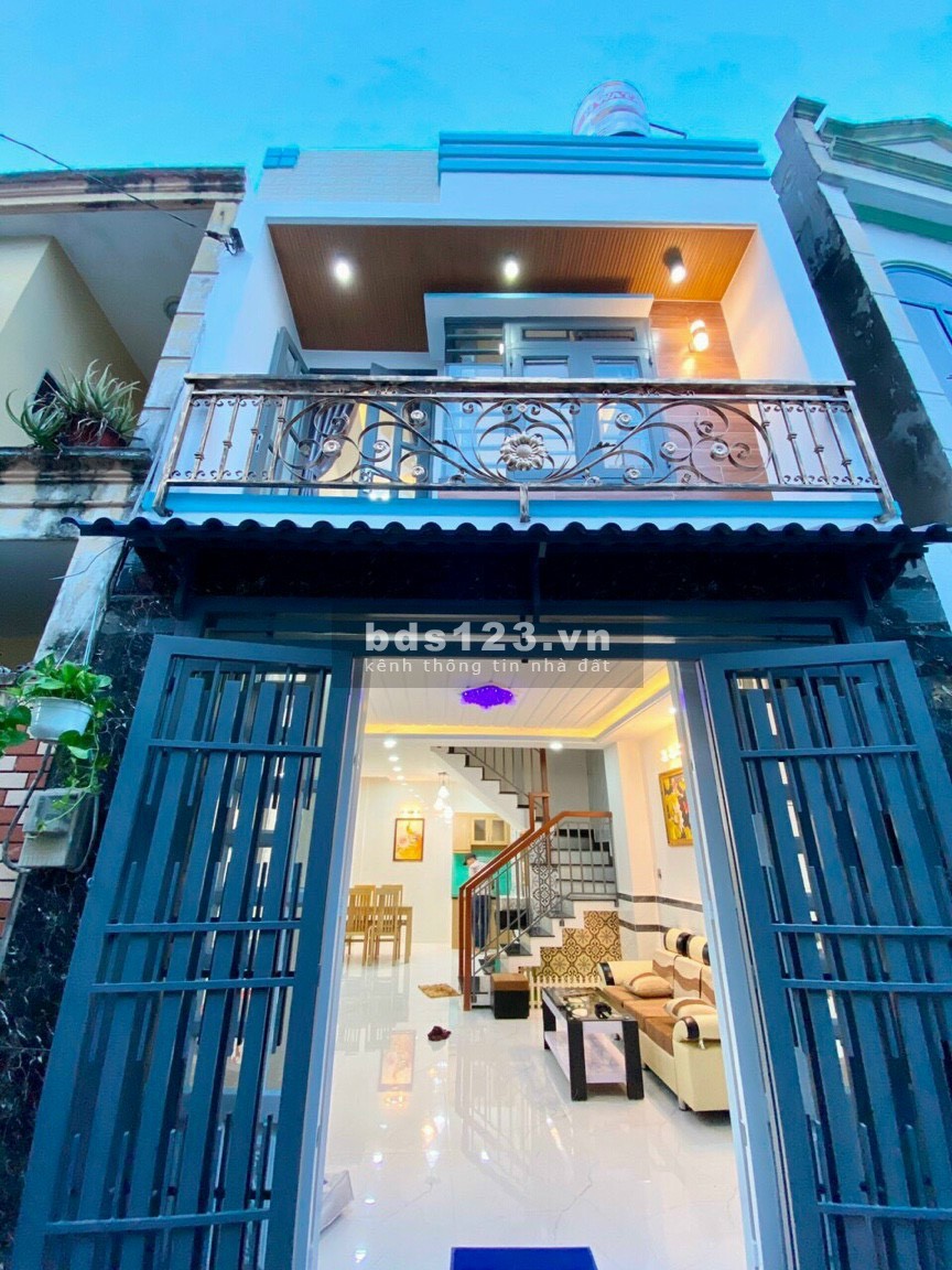 Bán căn nhà mời xây gần dự án The Sol city, sổ riêng ngân hàng đã thẩm định và hỗ trợ vay 70%