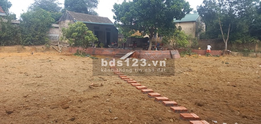 Cần bán 2405m2 đất nghỉ dưỡng, sẵn nhà, sẵn ao, giá đầu tư sinh lời cao, lh 0975349726