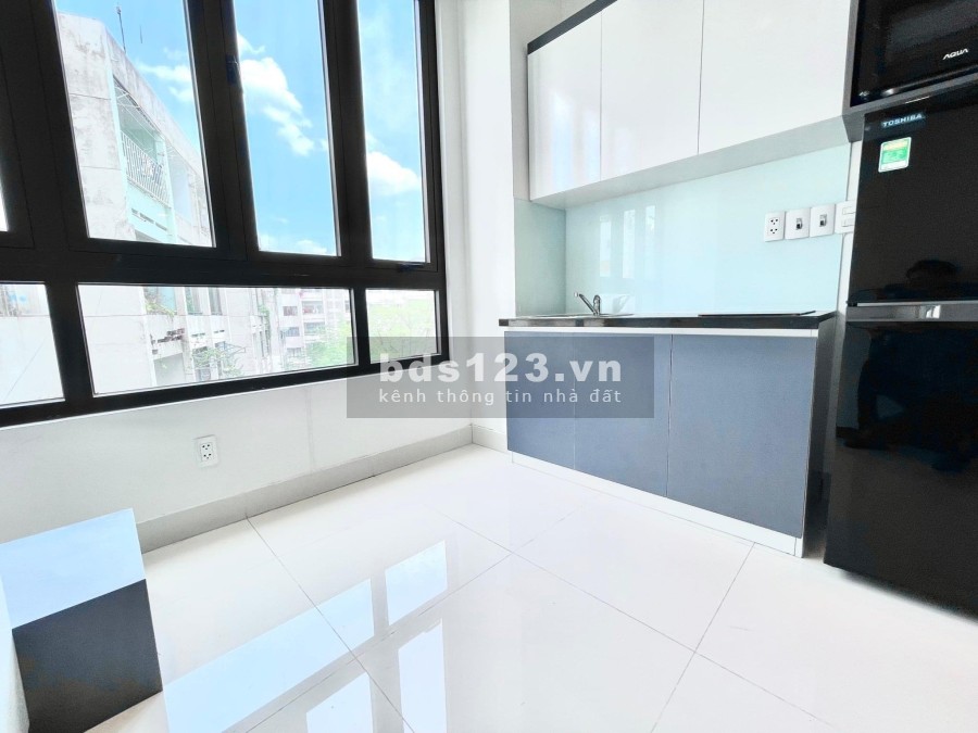 Cho thuê phòng dạng căn hộ đầy đủ nội thất mới 100%, giá 4 triệu/tháng, đường Trường Chinh
