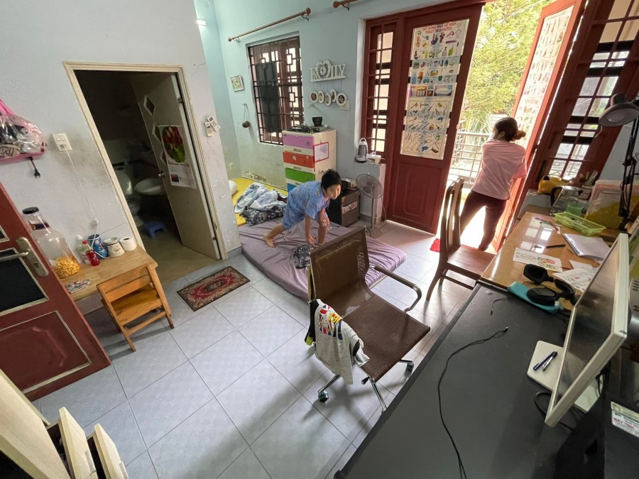 Bán Gấp Gấp nhà Quận 7 khu Vip Đường Số, 108m2 3 tầng chỉ 13,8 tỷ, Giao nhà Ngay
