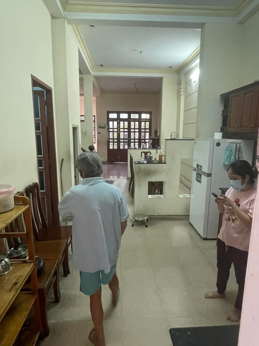 Bán Gấp Gấp nhà Quận 7 khu Vip Đường Số, 108m2 3 tầng chỉ 13,8 tỷ, Giao nhà Ngay