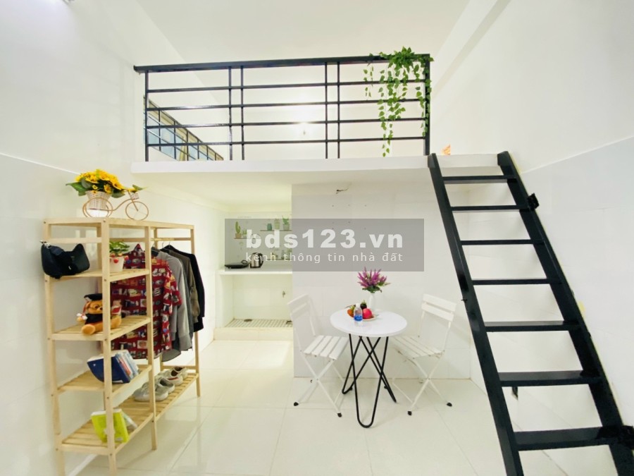 Phòng trọ mới Gác Máy Lạnh Mới trống 1 phòng Giá 3tr8/th Ngay Sân Bay