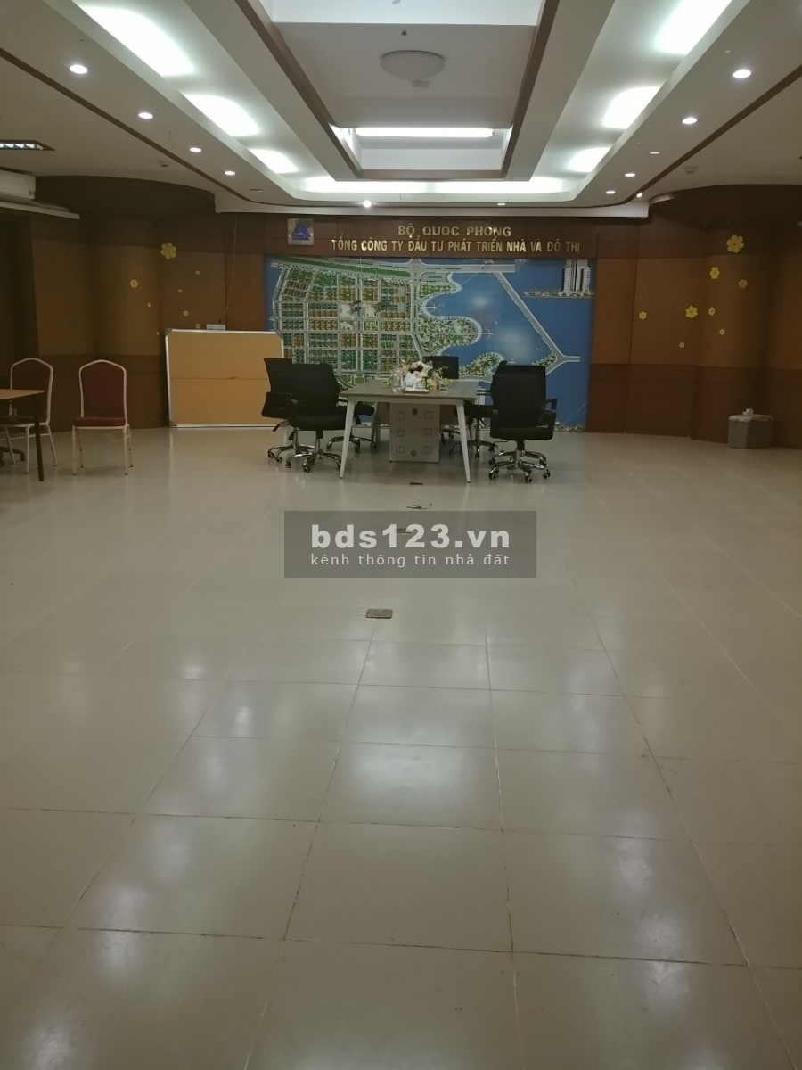 Cho thuê văn phòng DT 50m2, 120m2, 200m2 mặt phố Lê Trọng Tấn, Thanh Xuân, Hà Nội. LH. 0866683628