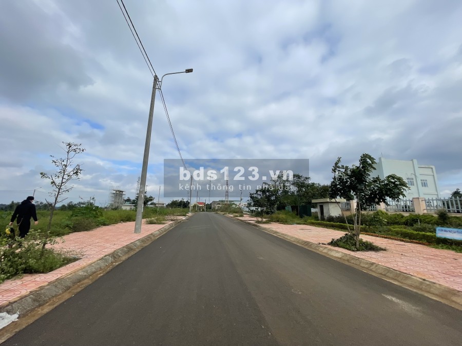Bán đất nền sổ đỏ hồ sinh thái FLC Buôn Ma Thuột, giá chỉ 999 triệu, pháp lý chính chủ