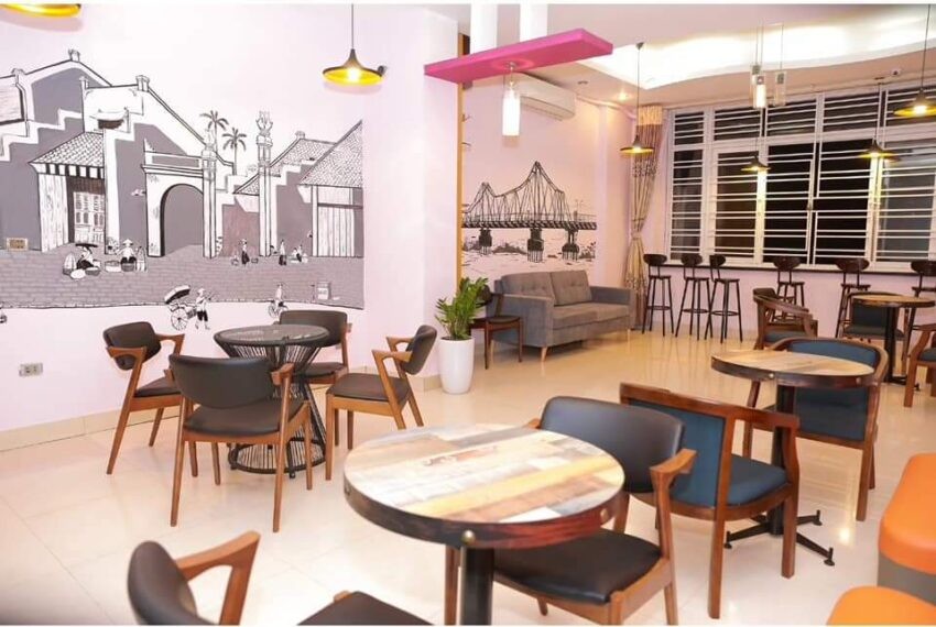 Cần bán nhà mặt phố Quận Long Biên, vị trí đẹp, thông thoáng, giá nhỉnh 10 tỷ, thương lượng