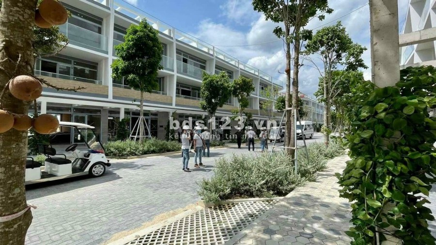 Đầu tư lợi nhuận cao - Thanh Long Bay % vốn hóa bao gồm tài sản lên tới 25,43%/năm