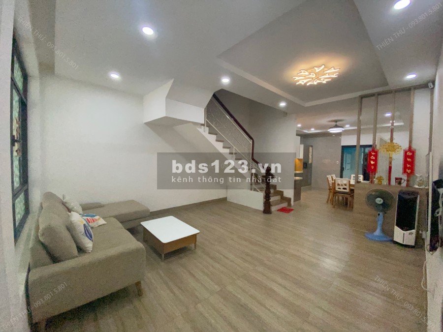 Bán nhà phố khu đô thị Vạn Phúc, nội thất cao cấp, hình thật giá 18 tỷ (thương lượng)