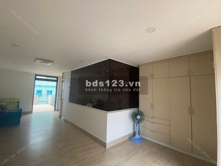 Bán nhà phố khu đô thị Vạn Phúc, nội thất cao cấp, hình thật giá 18 tỷ (thương lượng)