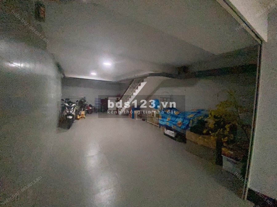 Bán nhà phố khu đô thị Vạn Phúc, nội thất cao cấp, hình thật giá 18 tỷ (thương lượng)