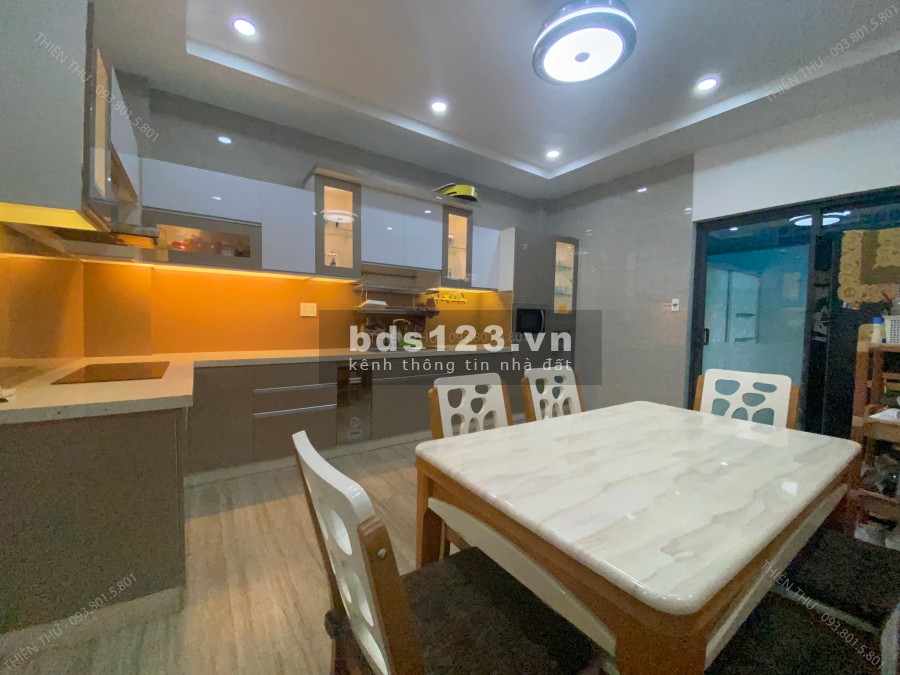 Bán nhà phố khu đô thị Vạn Phúc, nội thất cao cấp, hình thật giá 18 tỷ (thương lượng)