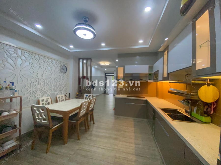 Bán nhà phố khu đô thị Vạn Phúc, nội thất cao cấp, hình thật giá 18 tỷ (thương lượng)