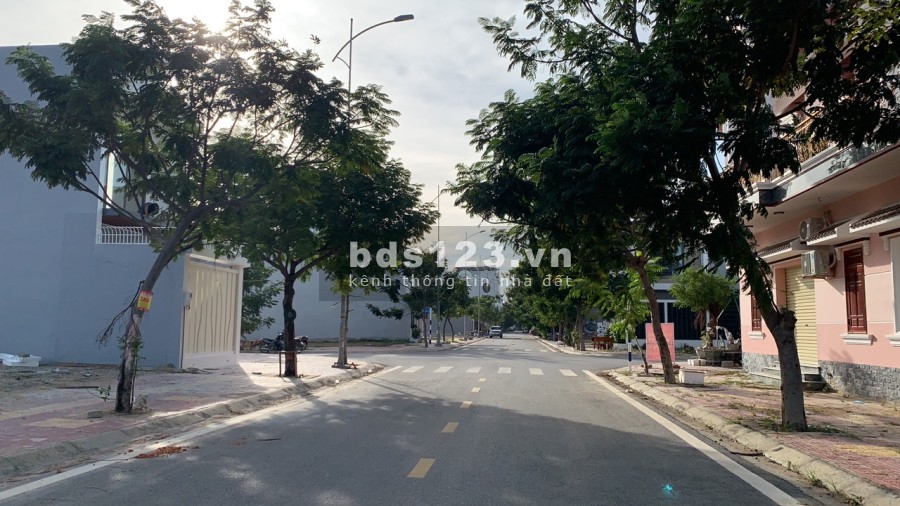 Mua Nhà Mặt Tiền Đường Lớn - Đầu Tư Dịp Cuối Năm ngân hàng hỗ trợ vay lãi suất thấp