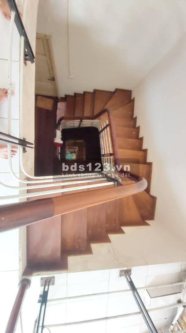 Bán nhà nguyên căn siêu đẹp phố Đào Tấn, Quận Ba Đình, diện tích 45m2, giá chỉ nhỉnh 4 tỷ