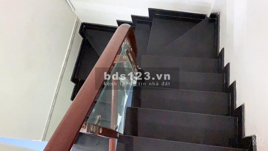 Bán nhà Hẻm xe hơi Lạc Long Quân Q11, 69m2, 3.8x19m, 4PN nhà đẹp hẻm thông, nhỉnh 6 tỷ TL